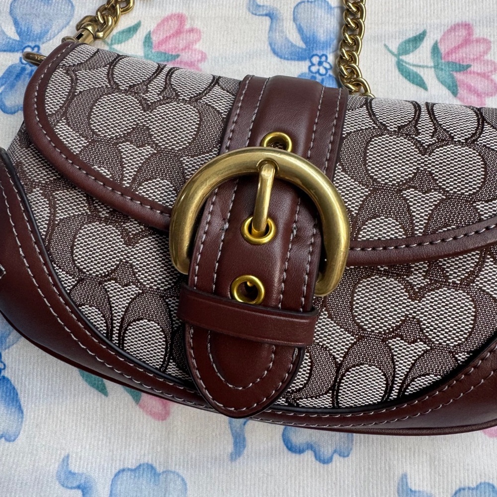Coach Signature Canvas and Leather Shoulder Bag in Brown - Picture 5 of 11